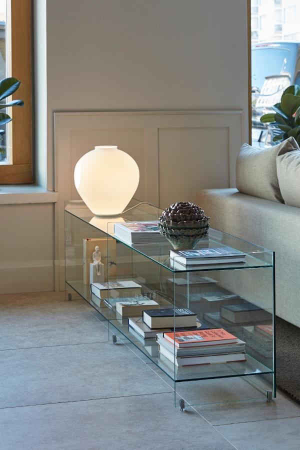 Runo Hotel Porvoo Luaran gambar A glass coffee table