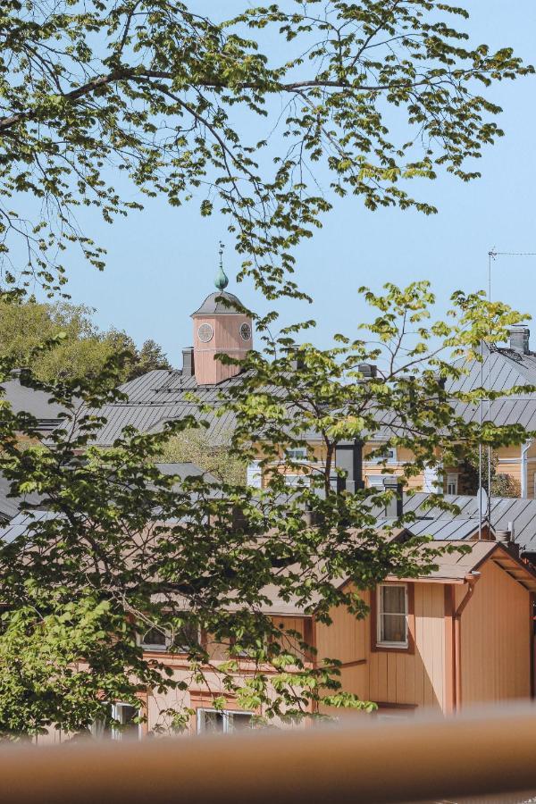 Runo Hotel Porvoo Luaran gambar The tower of the former church of Saint-Pierre
