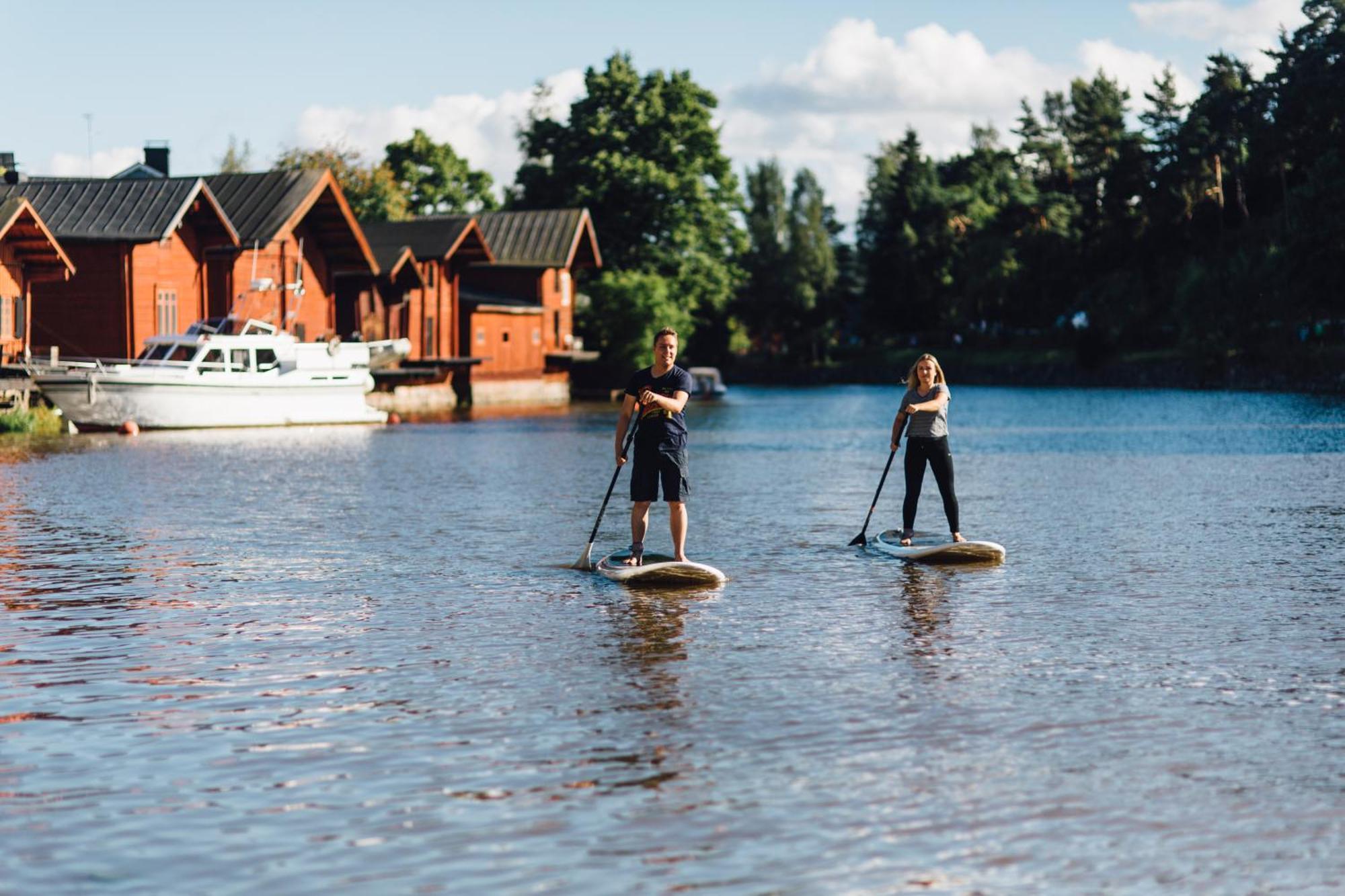Runo Hotel Porvoo Luaran gambar Stand-up paddleboarding in Finland
